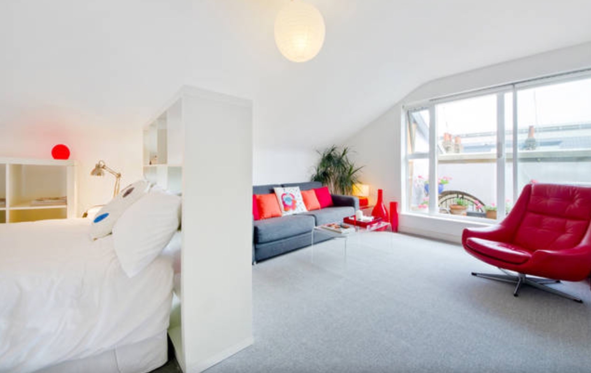 Islington bedroom and living space overview