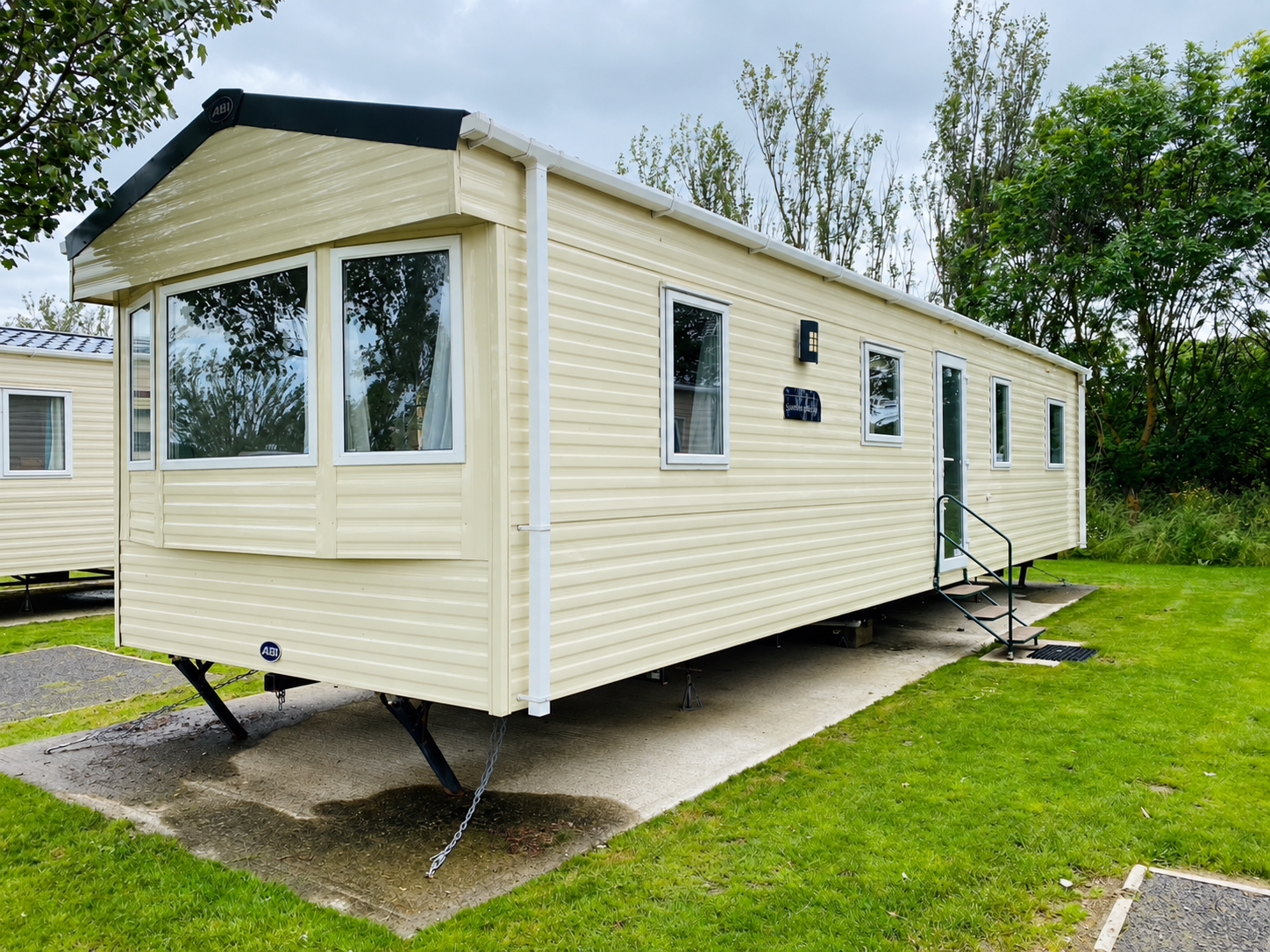 Exterior of the caravan at the holiday park